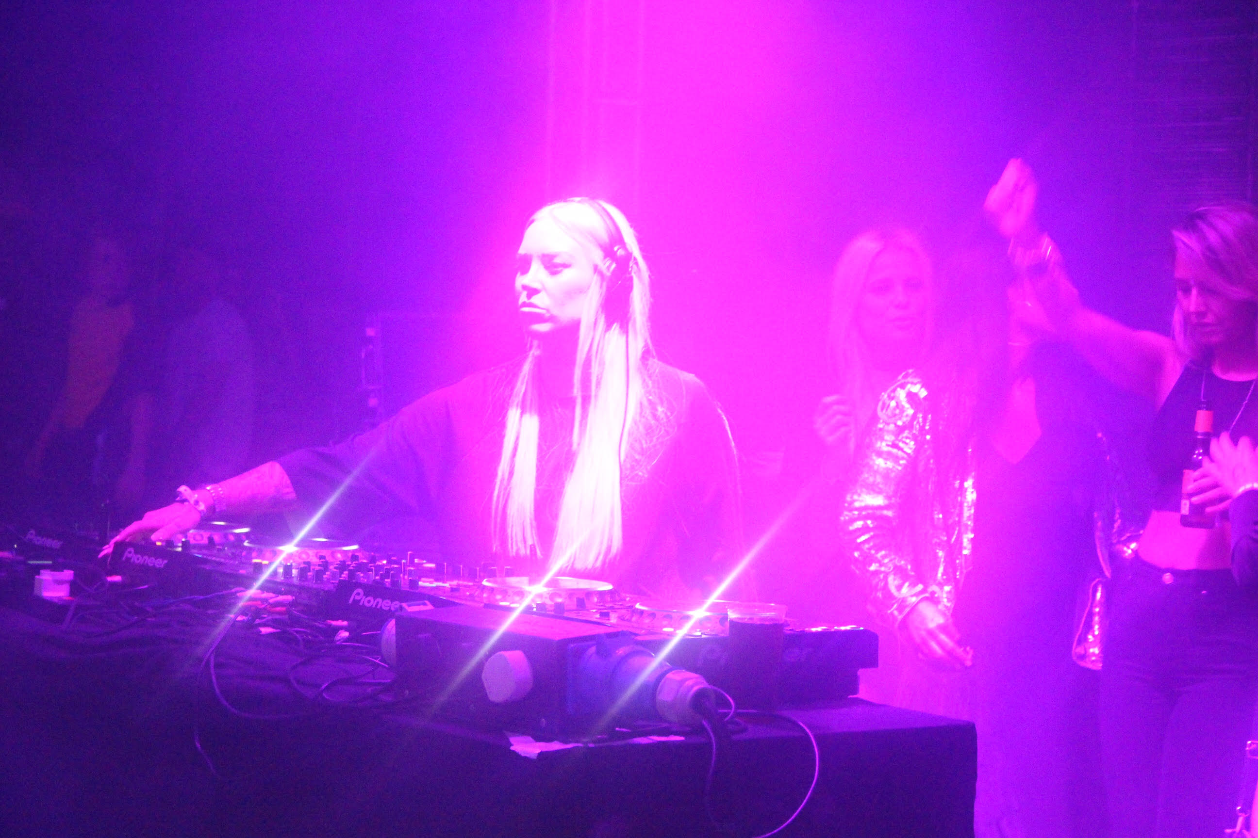 Sam Divine Interview May 2016 Uneek